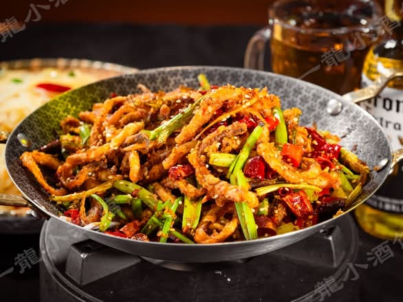 Spicy Squid Tentacles / 381 干锅鱿鱼须